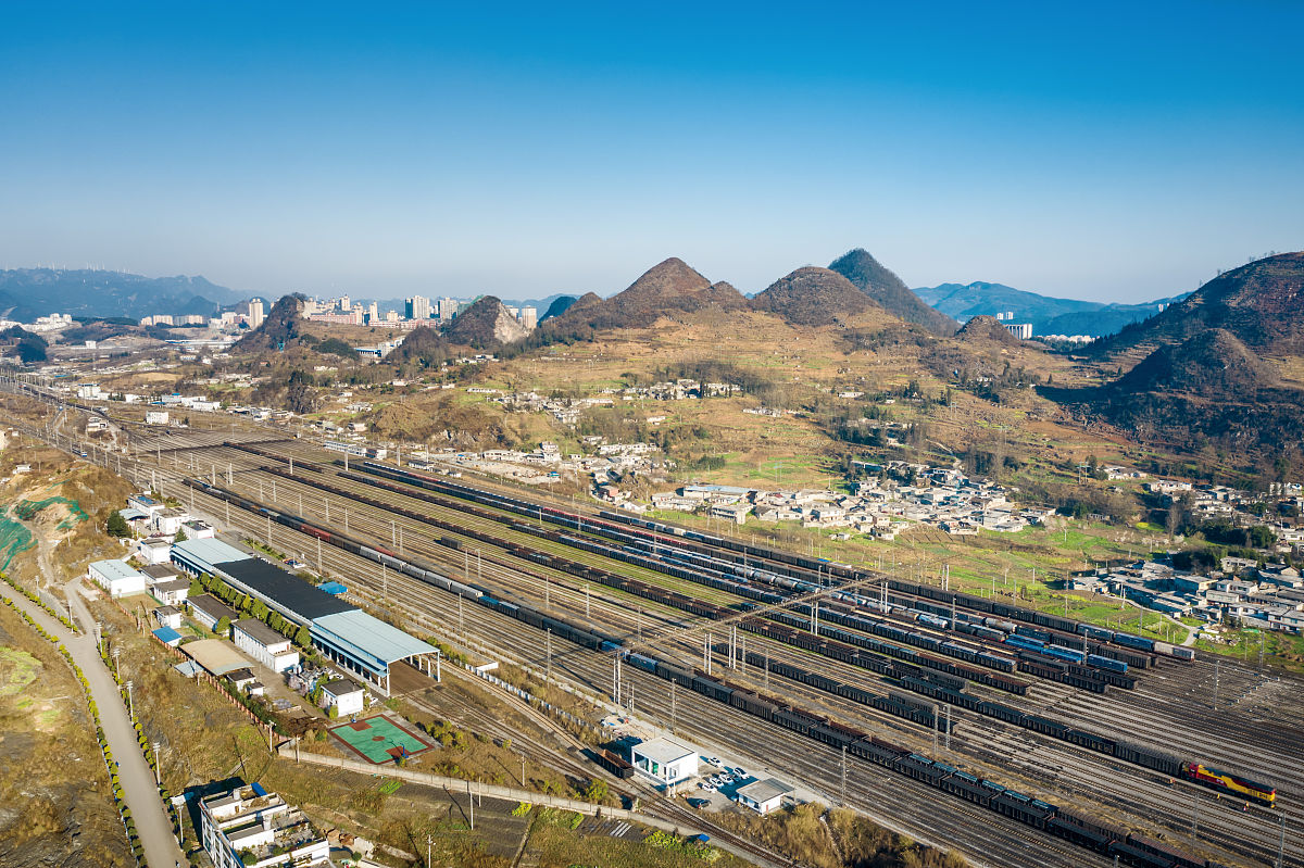 六盘水女生学铁路专业：优势与挑战分析