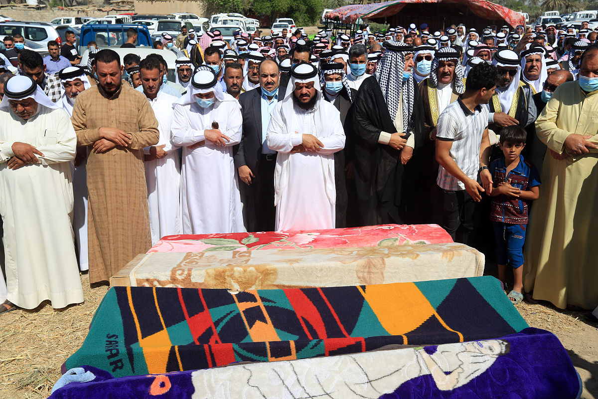 Kualitas Kerja dalam Islam: Dermawan dan Suka Memberi