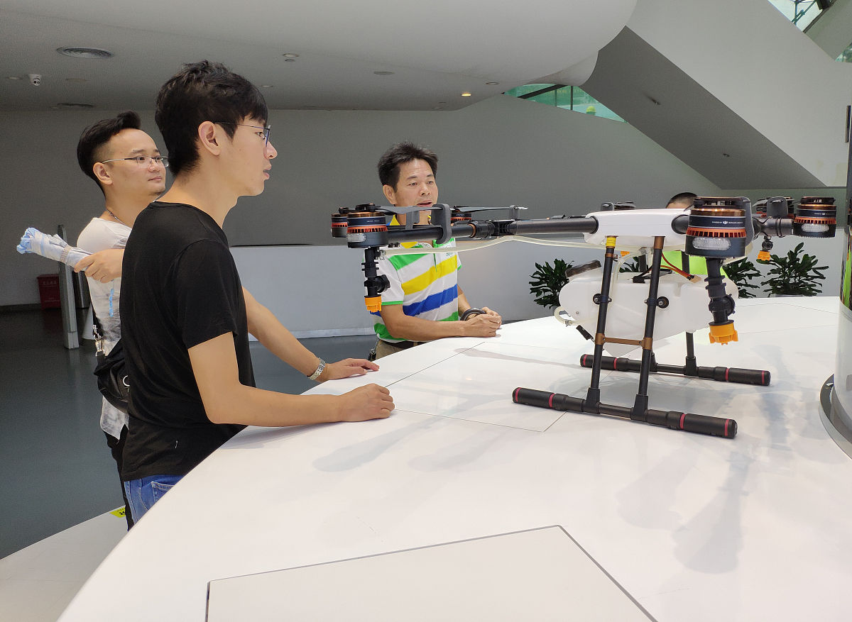 30000亩平原地区大疆无人机地形图测绘设备维护预算详解