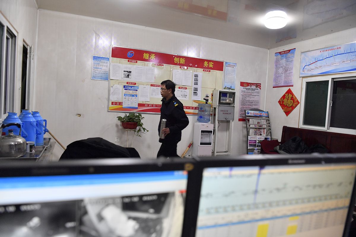 定西媒体曝光求助热线是多少？ 要求：创建1500字的文章不能出现电话