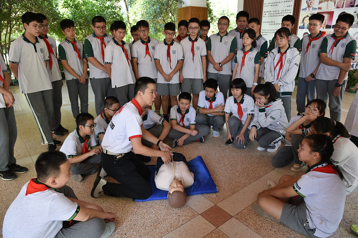 宾川县职业高级中学2021年报名需要满足哪些条件