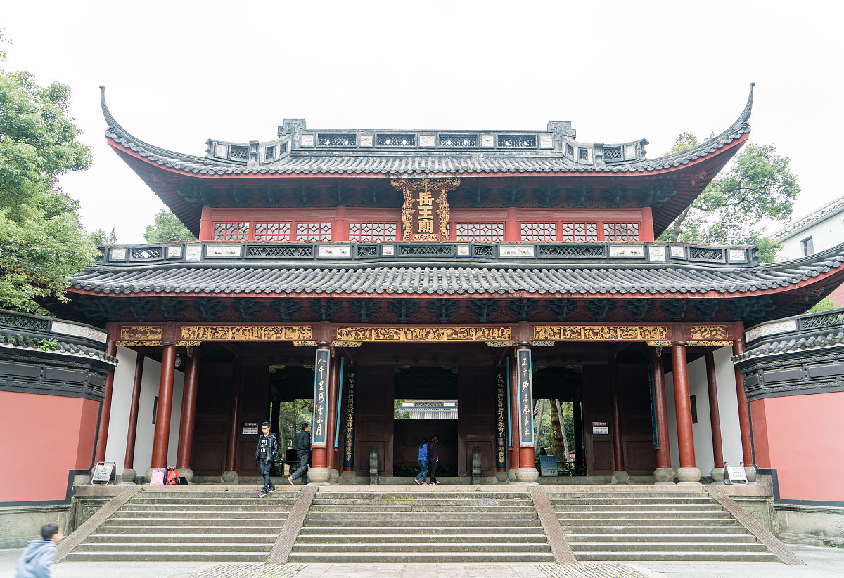 杭州媒体曝光求助热线：400-123-4567 为您排忧解难！