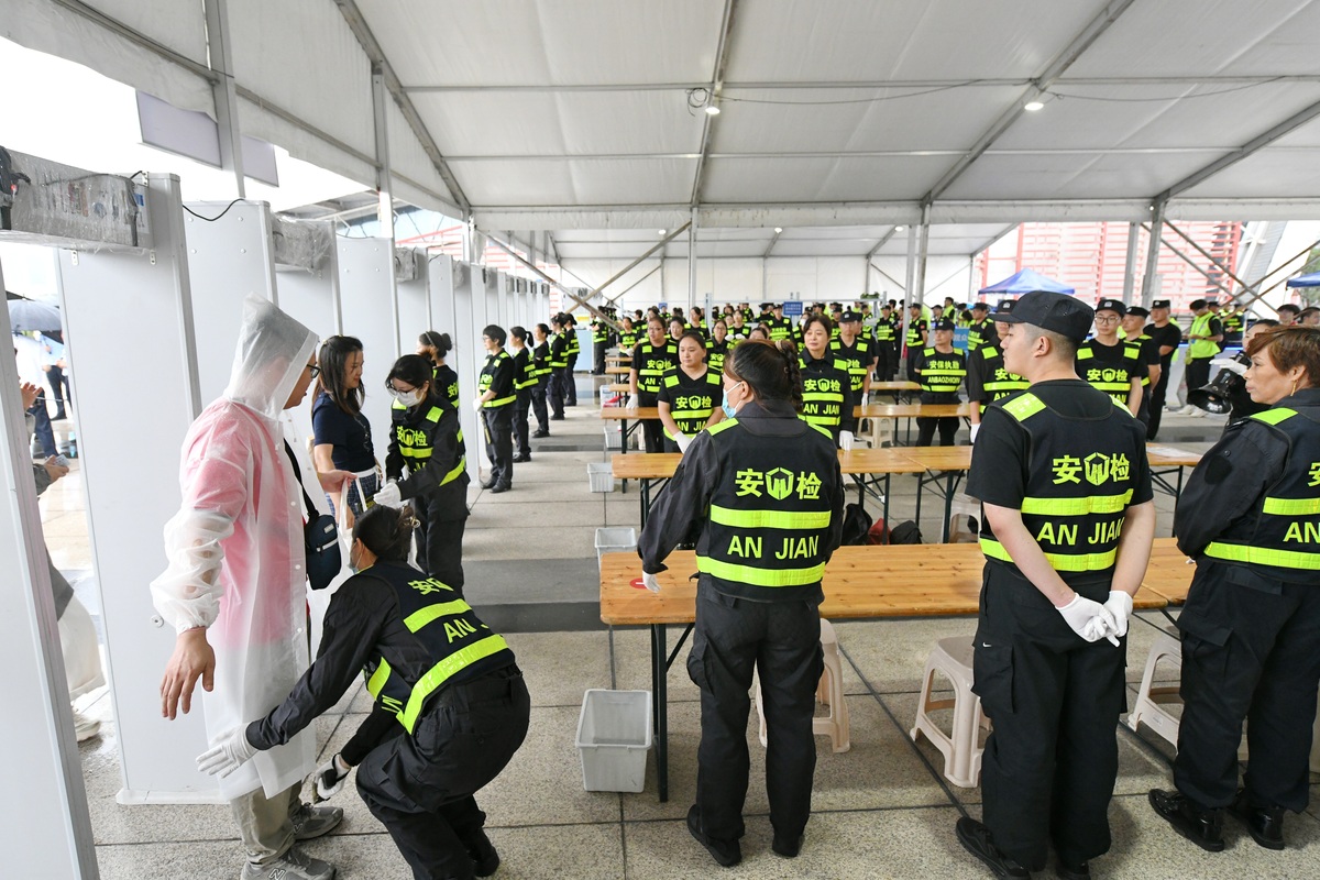 深圳宝安北控加强安全巡查和宣传，保障员工安全作业