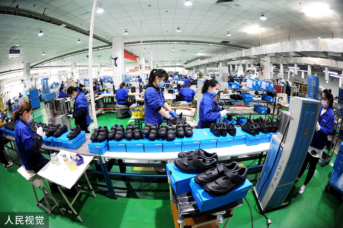 全球制鞋产业巨头：宝成、华利、丰泰等代工厂及主要产鞋国家