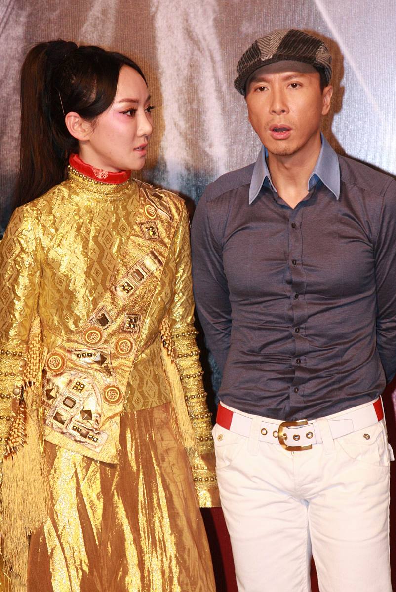 2010年1月6日,北京,电影《锦衣卫》官网启动仪式在盘古七星酒店举行. 