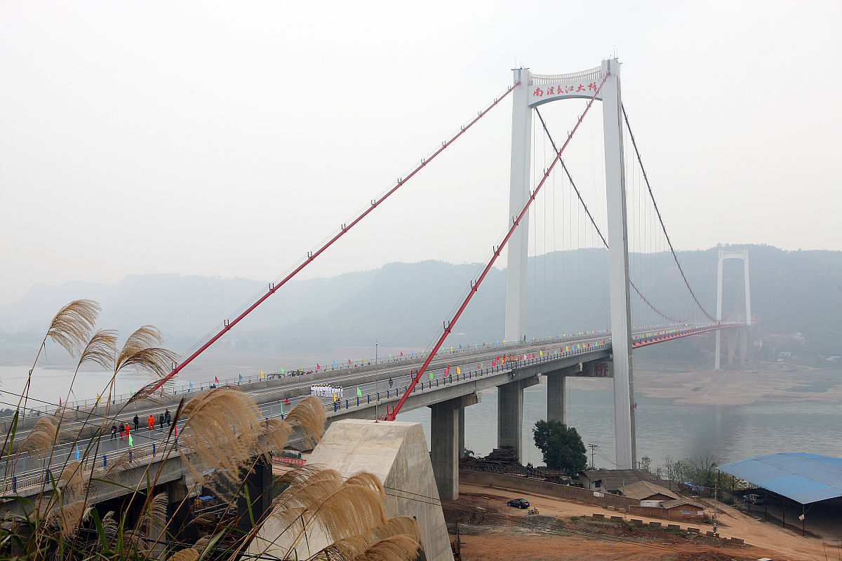四川省宜宾卫生学校招生办联系电话地址