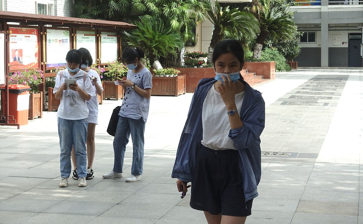 成都2021年中考考试必备物品清单：准考证、文具、水、食物、手表