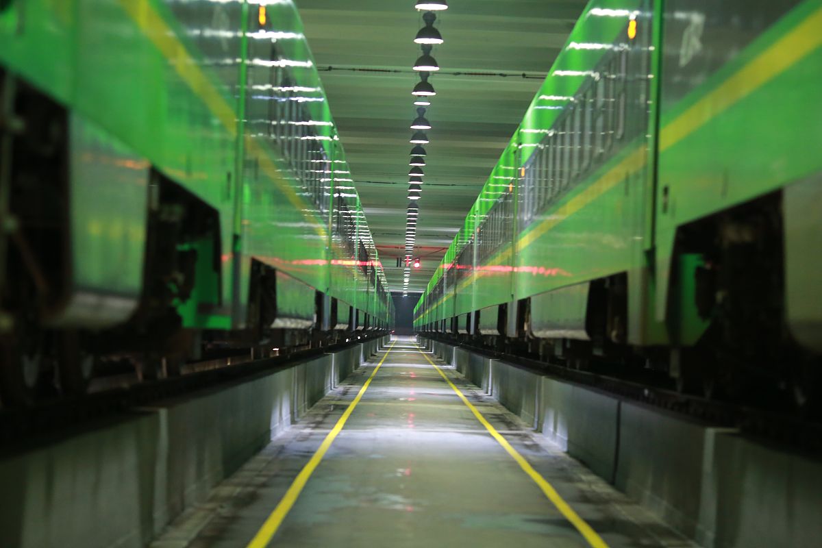 成都铁路专业学校：培养实用型铁路人才的领军者