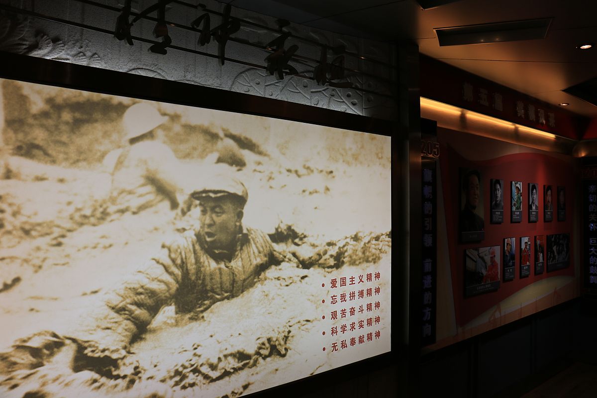 大庆市媒体曝光求助热线是多少？最管用的曝光平台 要求：创建一篇1500至2000字的解决方案