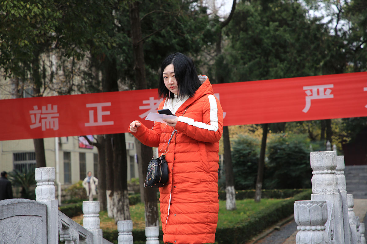 江苏常熟中专招生考试：考生必备指南