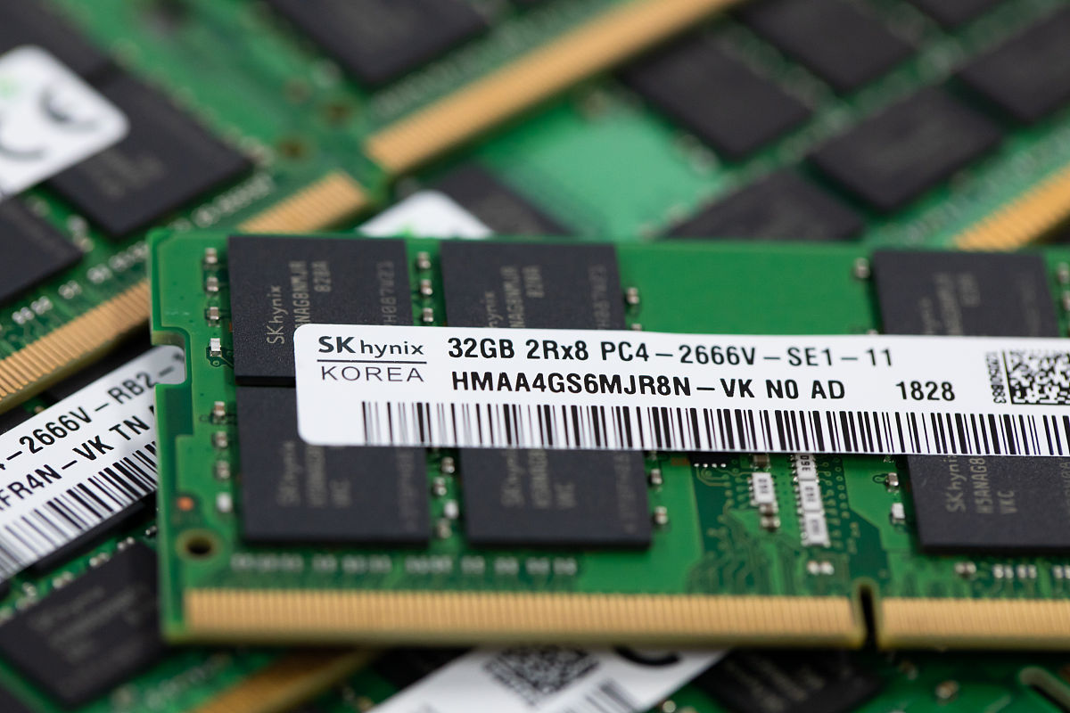 4关于内存回收的说明哪项是正确的A	程序员必须创建一个线程来释放内存B	内存回收程序复杂释放无用内存C	内存回收程序允许程序员直接释放内存D	内存回收程序可以在指定的时间释放内存对象