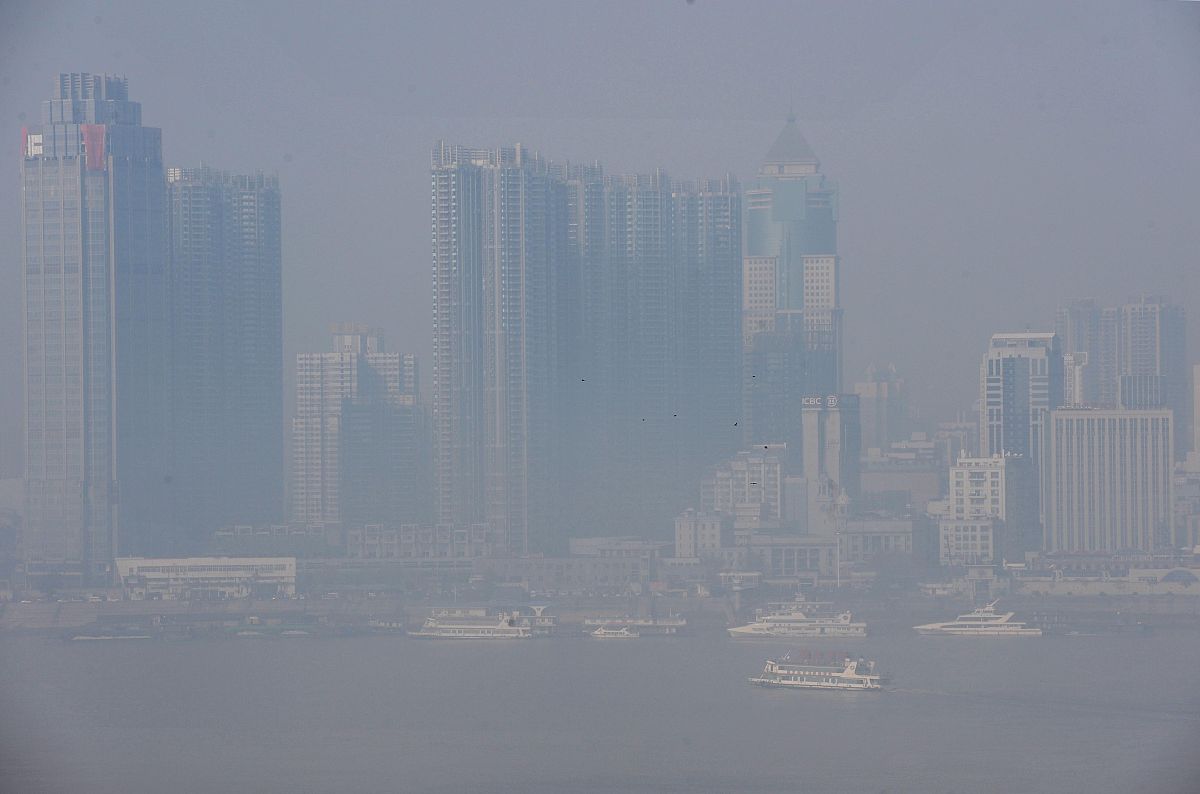 气象主管机构在灾害性天气预报和预警中的关键职责