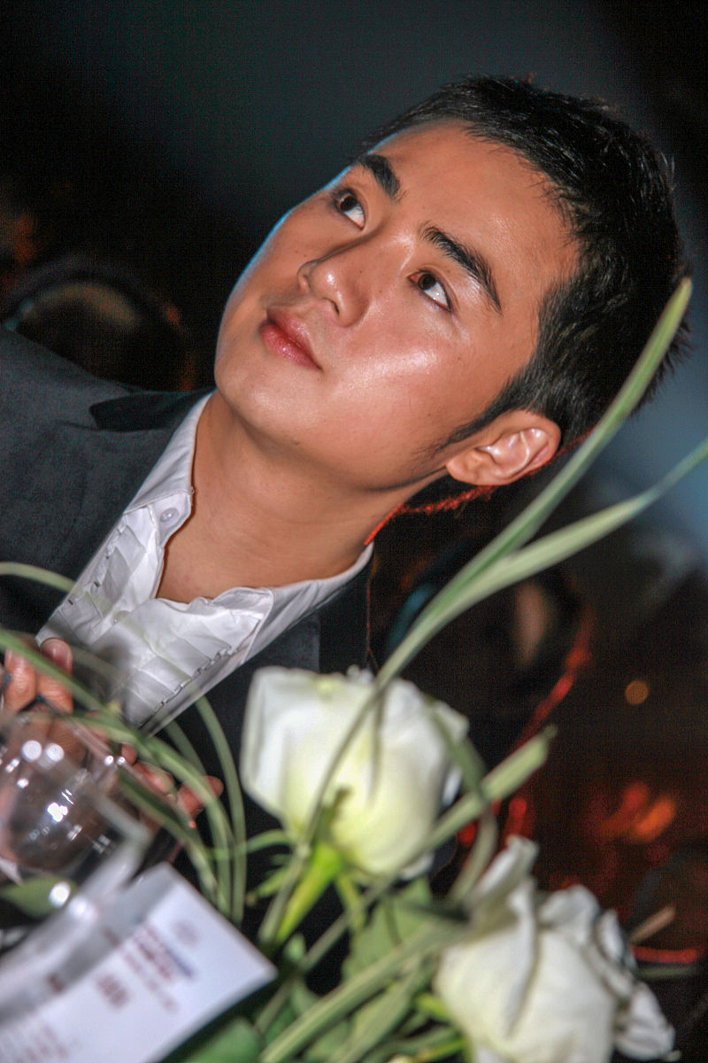 郭源潮歌曲歌词查询 - 查找您想要的歌词