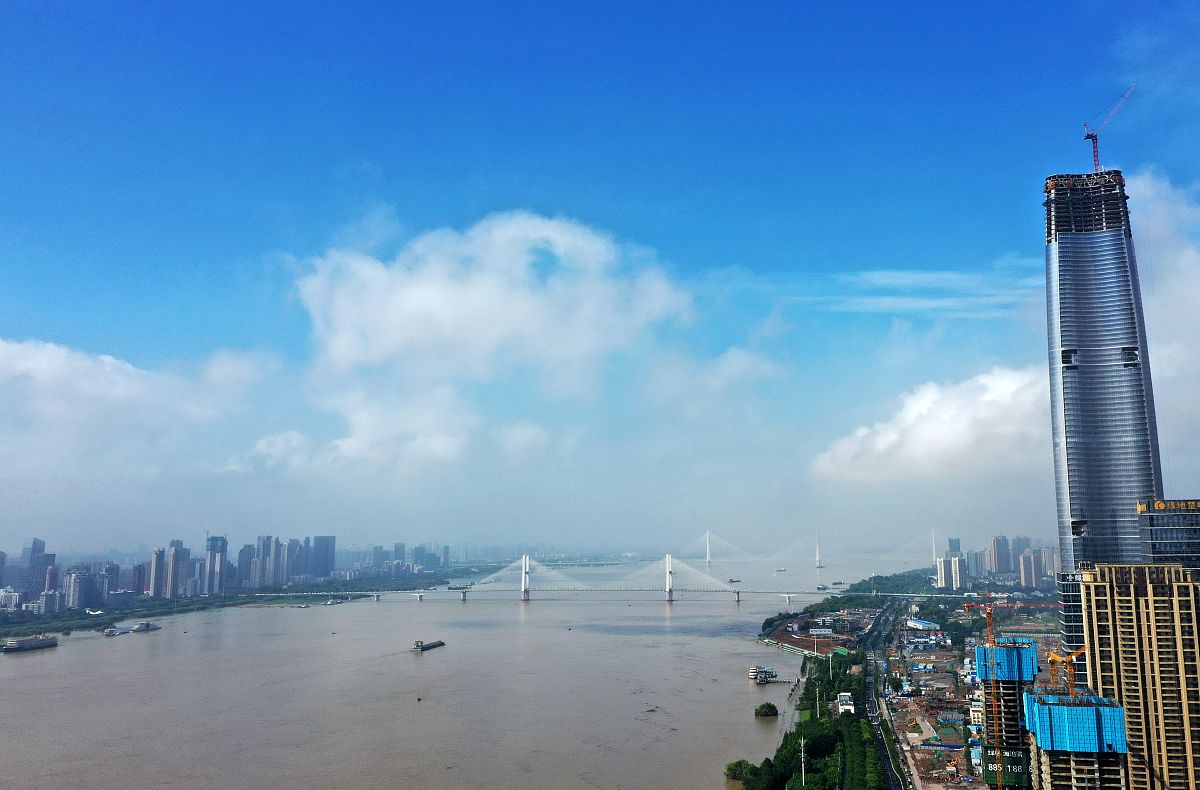 2020年7月6日,武汉,在武昌拍摄的武汉长江二桥(无人机照片).