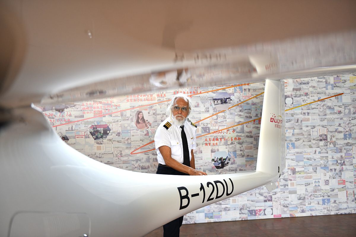 重庆航空学校招生要求：成为未来航空领军者的标准