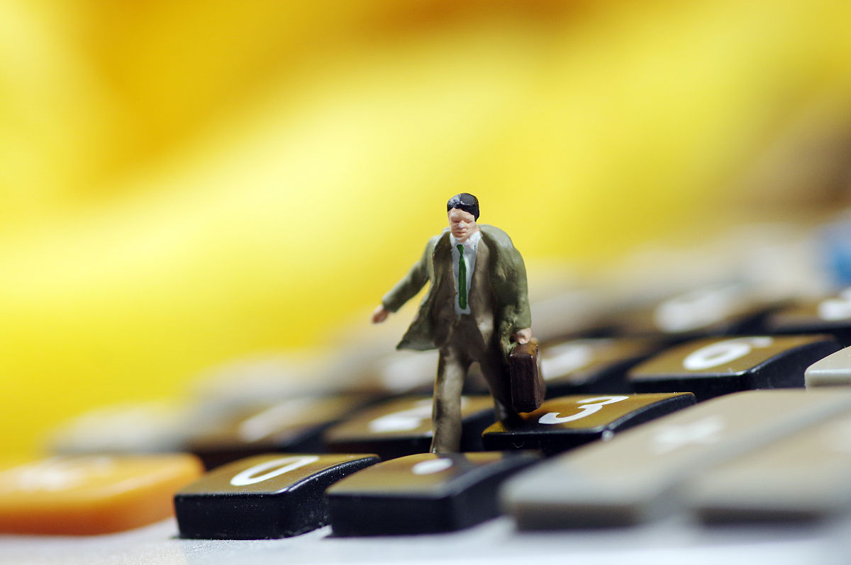 经济学电影推荐：探秘金融世界与社会问题