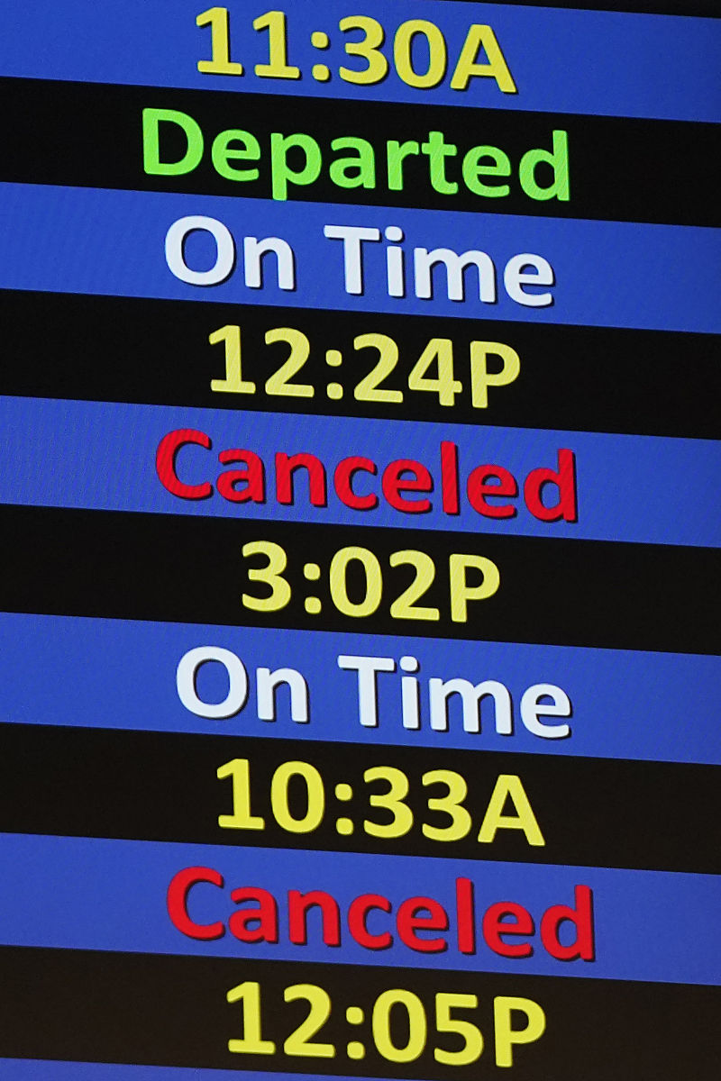 There are d cars in the parking lot是什么意思