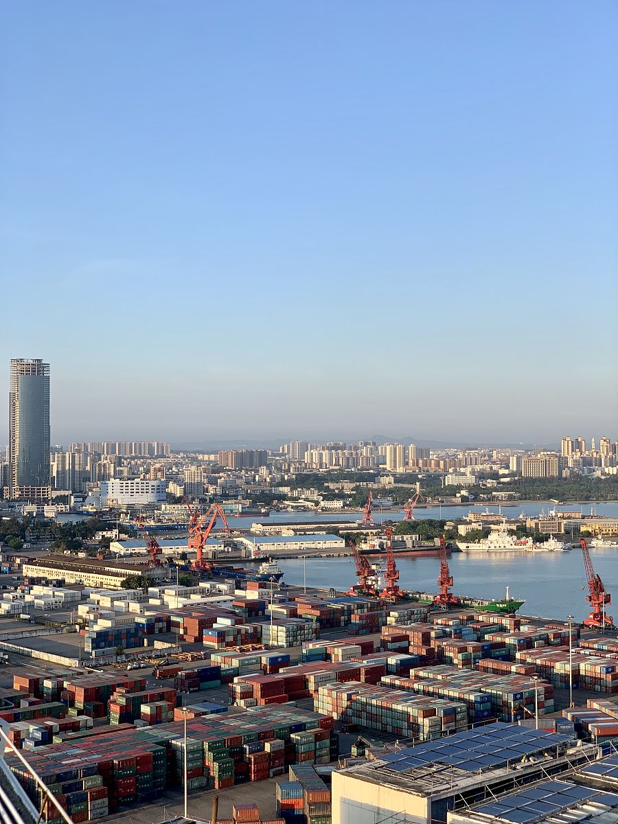 2021年5月9日,海口城市风光.