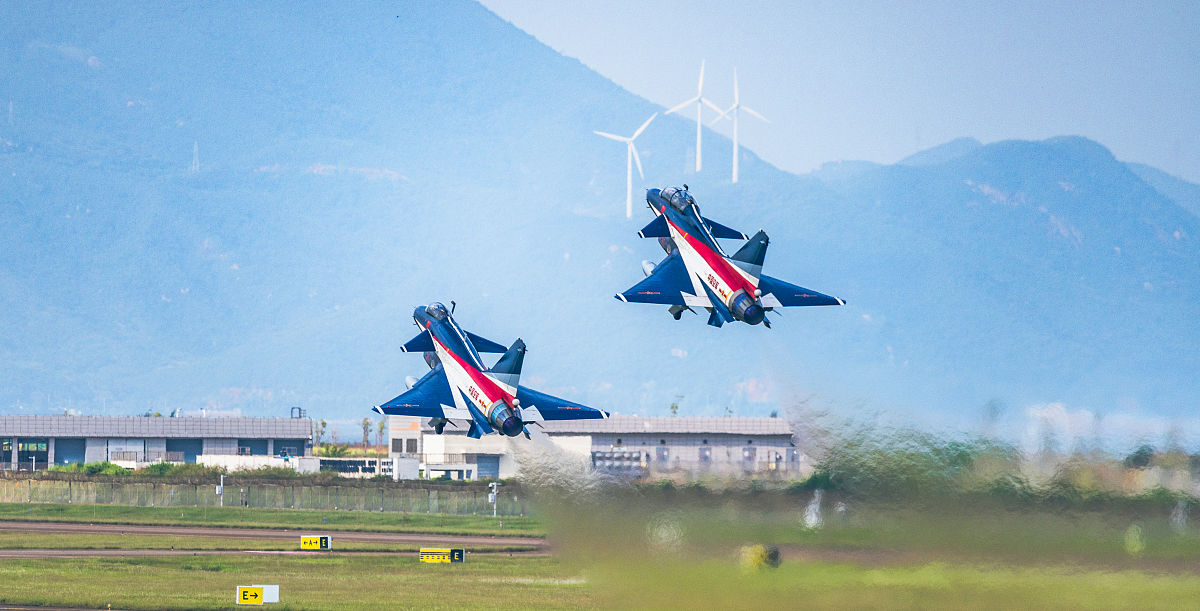 武汉商贸航空职业学院直升机专业怎么样？就业前景如何？