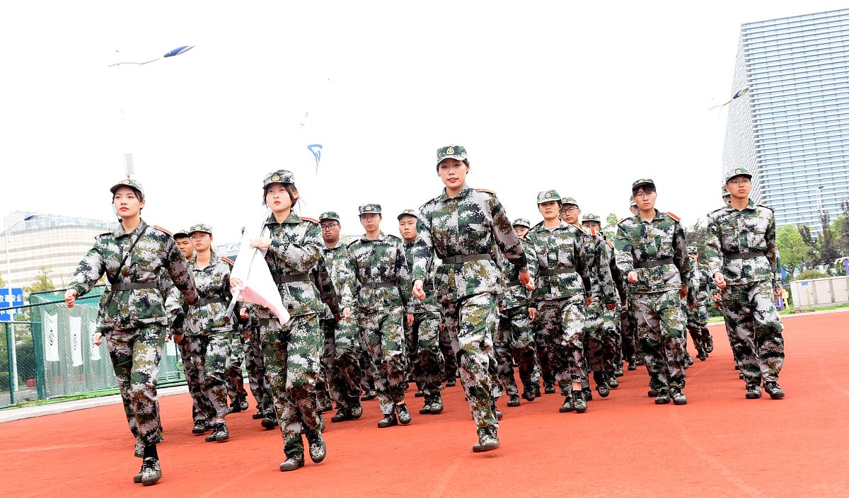 中国人民解放军装备职业技术学校2020年招生简章 - 培养军队通用装备领域技术人才