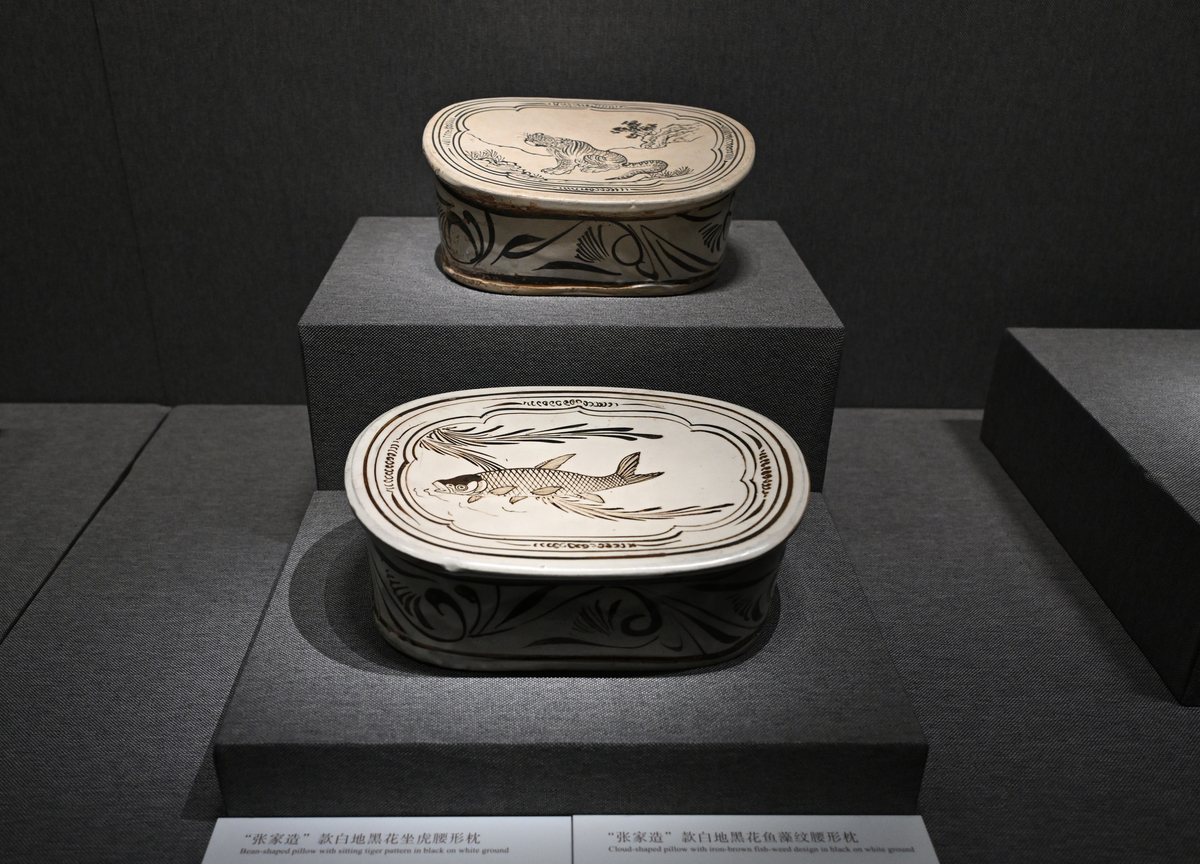 2026年1月29日,广东广州,南越王博物馆王墓展区,伉俪
