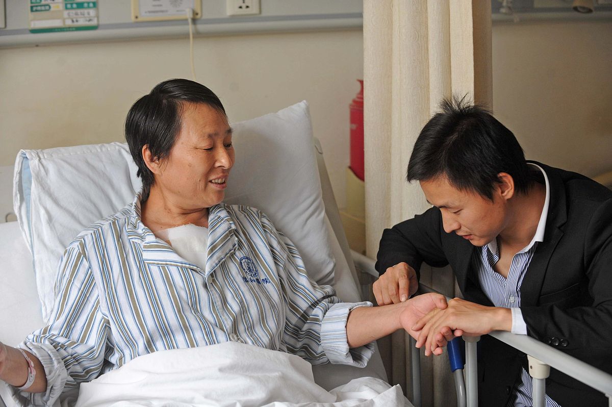 朋友生病住院了？如何给予安慰和支持