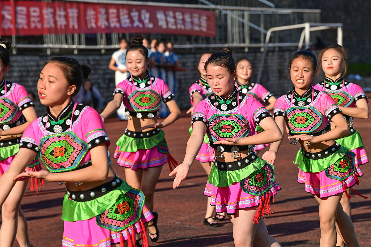 洞头县职教中心2023年招生办电话是多少-好不好