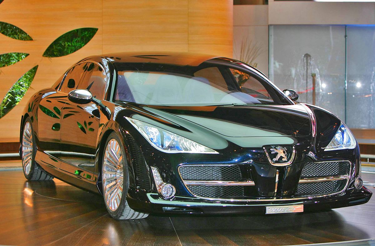 2006年9月28日,法国巴黎,标致908rc亮相巴黎车展.    ㏄hotopqr/nice 