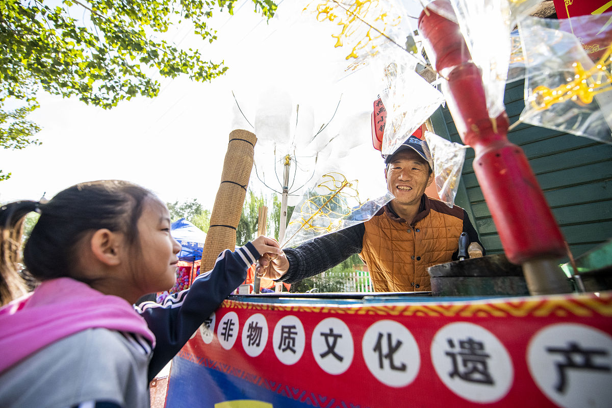 小学生国庆节手抄报创意设计，精美模板推荐！