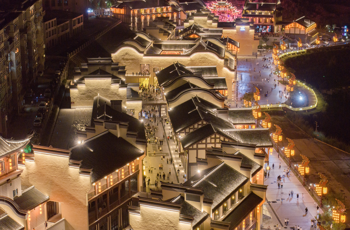 赣州宋城文化的文旅转化路径和发展举措研究——以赣州历史文化旅游街区为例