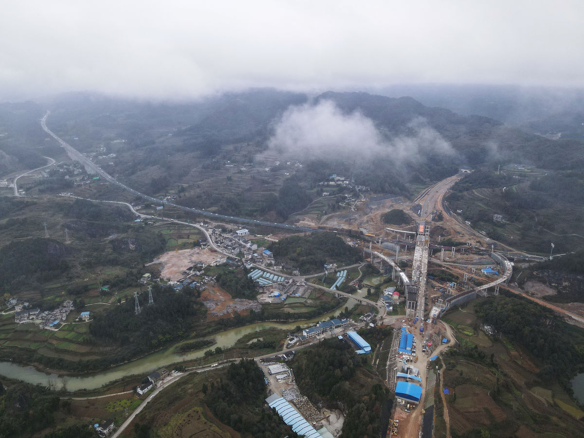 宁南县会通高铁吗