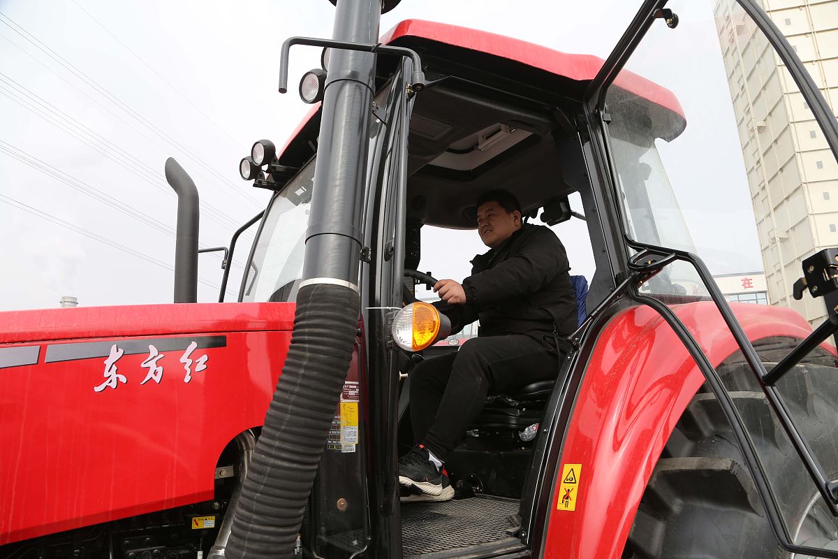 2021年购买85000元农机，年限平均法折旧计算方法