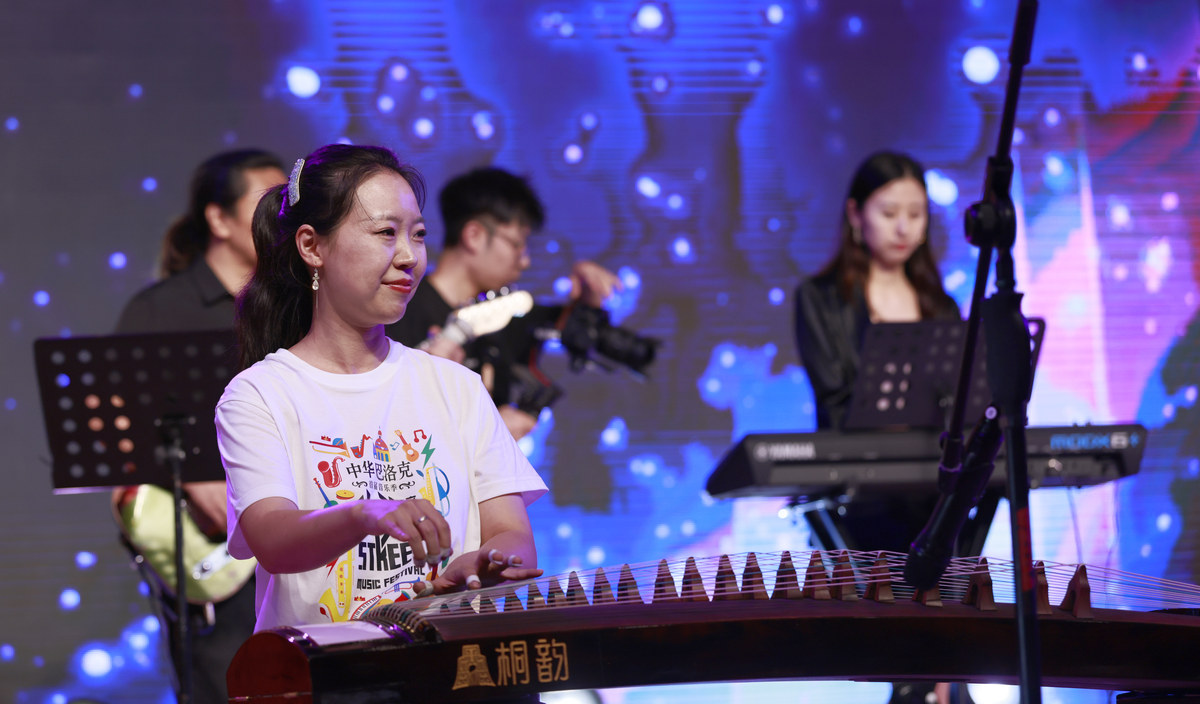 大学生音乐社团实践经验与心得分享 - 提升音乐技能与团队合作能力
