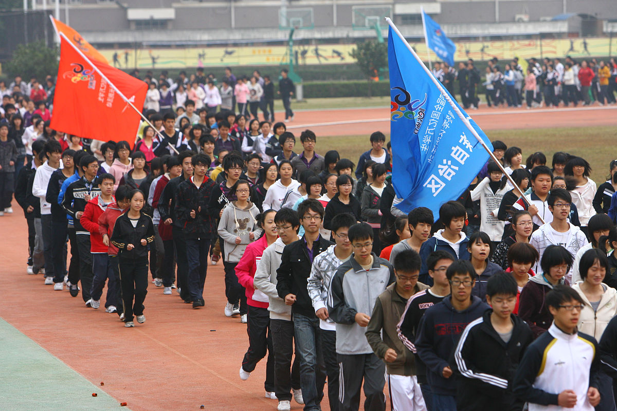 (宁波,杭州平面媒体11月3日13时请勿下载使用,谢谢合作)2010年11月2日