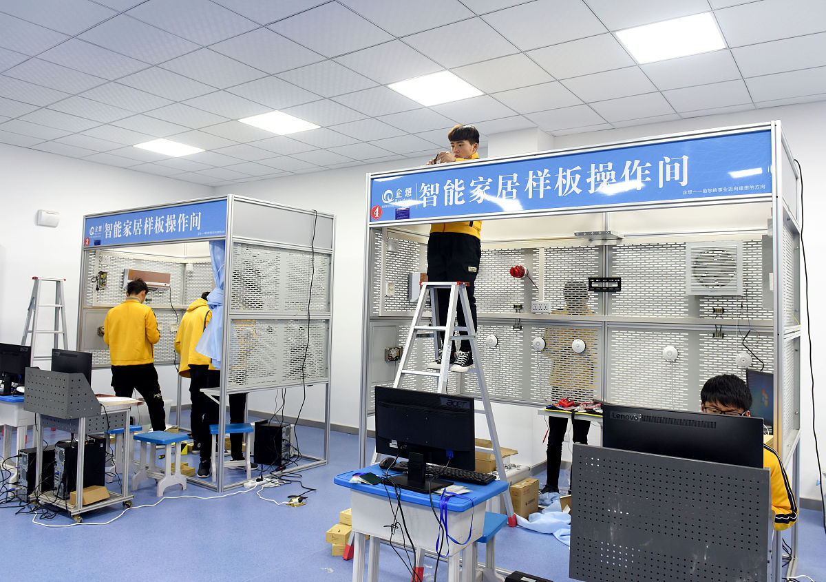 2021年武汉长江职业中等专业学校招生专业介绍