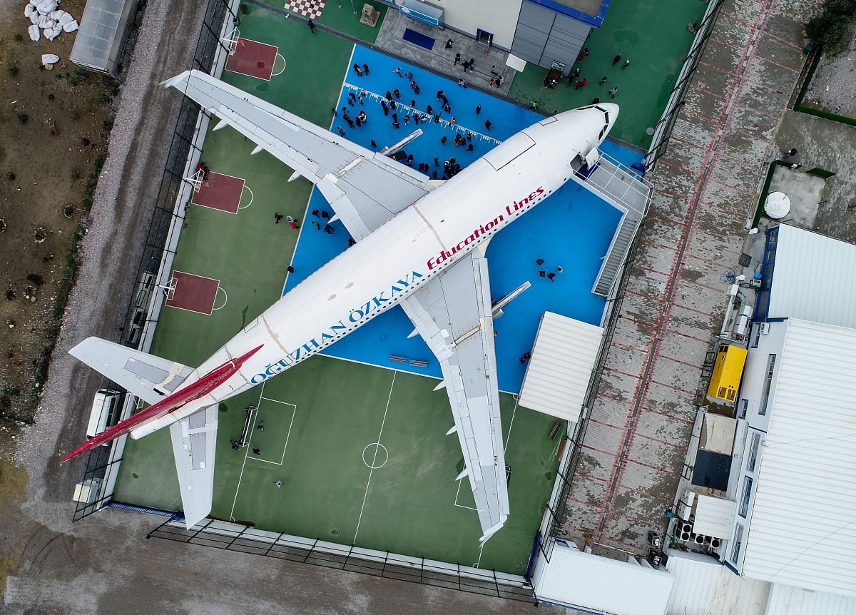 Boeing 737 MAX: History, Safety Concerns, and Return to Flight