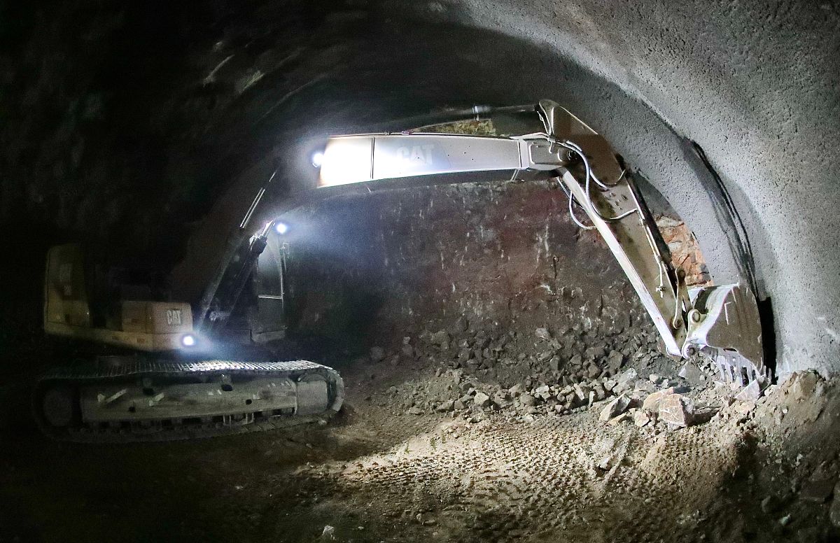 延安新区隧道工程防水施工问题及对策研究