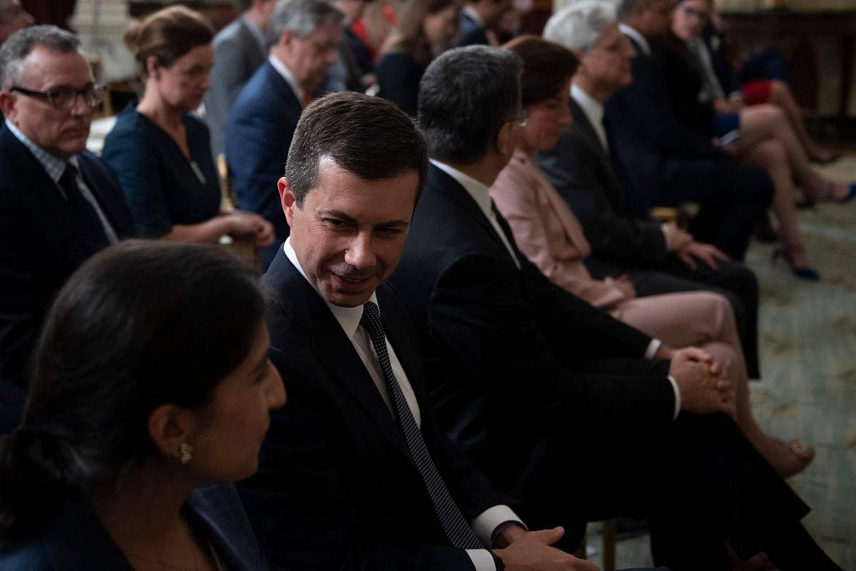 重庆医科大学公共事业管理专业(医事法律方向)招生：成为医疗行业管理专家