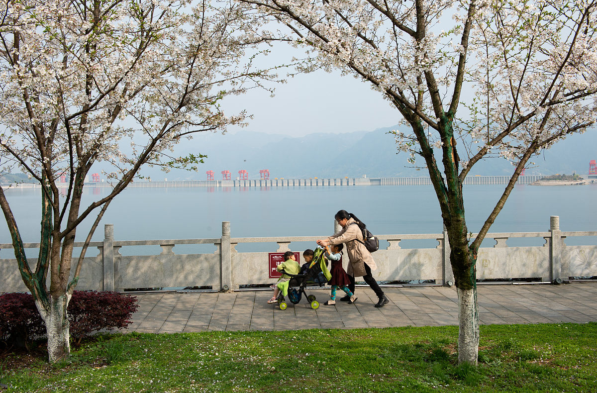 重庆三峡师范学院2022年招生办电话