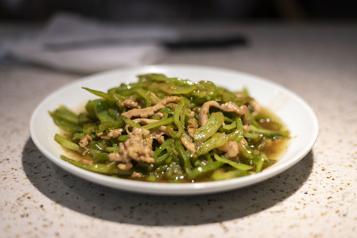 家常美味：青椒肉丝做法步骤及小贴士