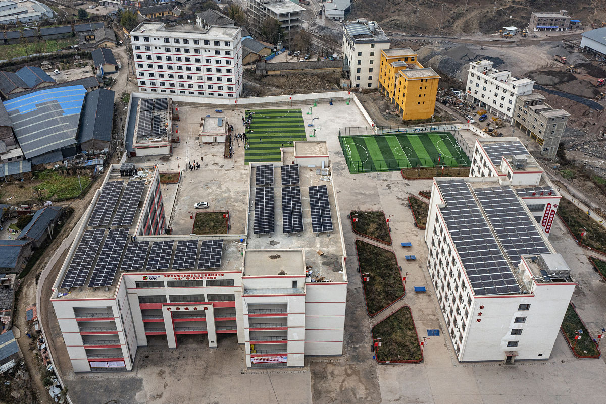 罗田理工中专新址：2023年搬迁至罗田县西北部