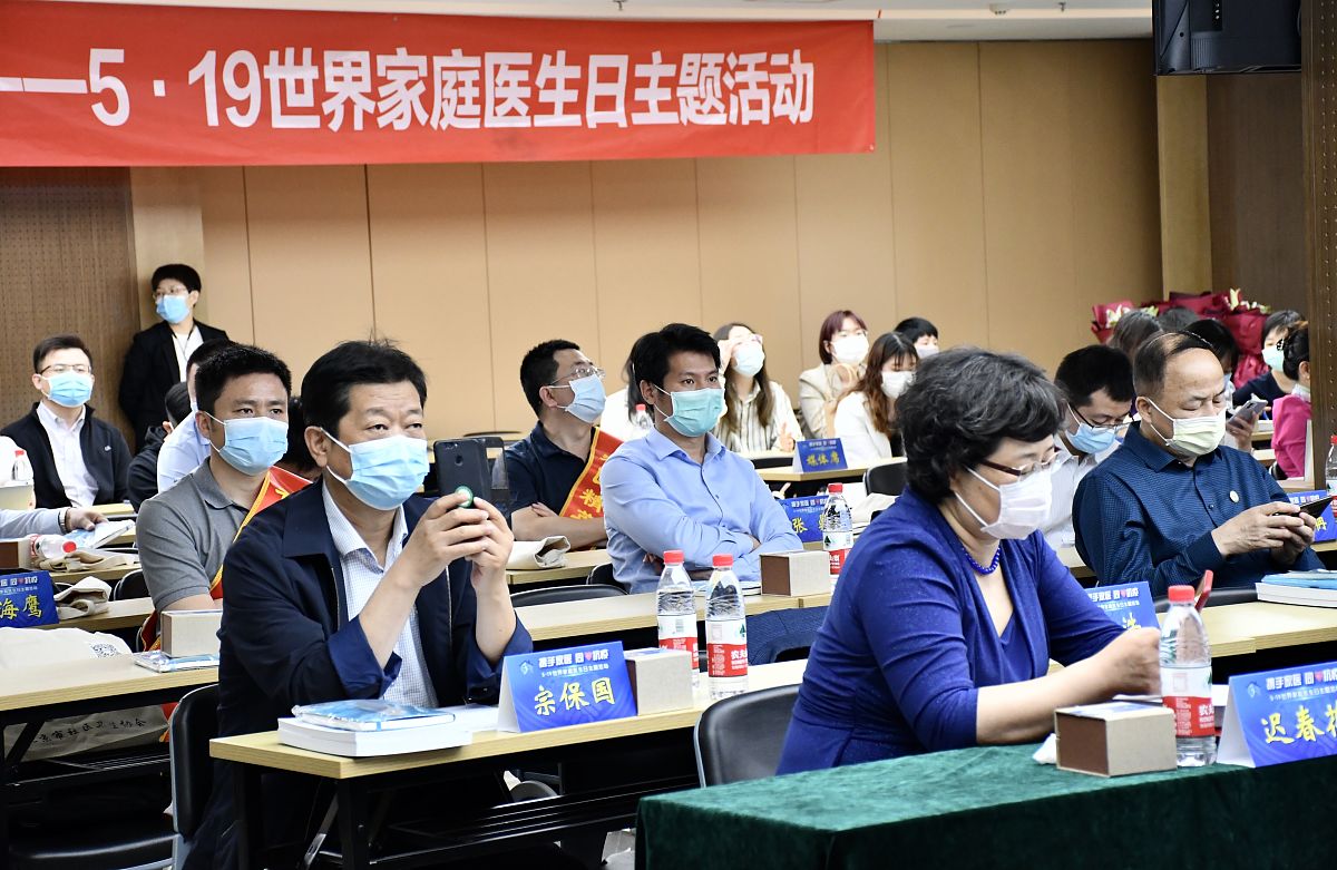四川省高级护理学专业就业方向：医院、社区、企业、深造
