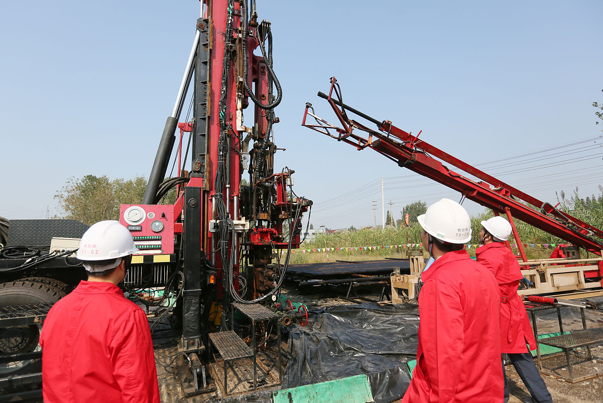 油田设备管理体系建设：提高生产效率的关键