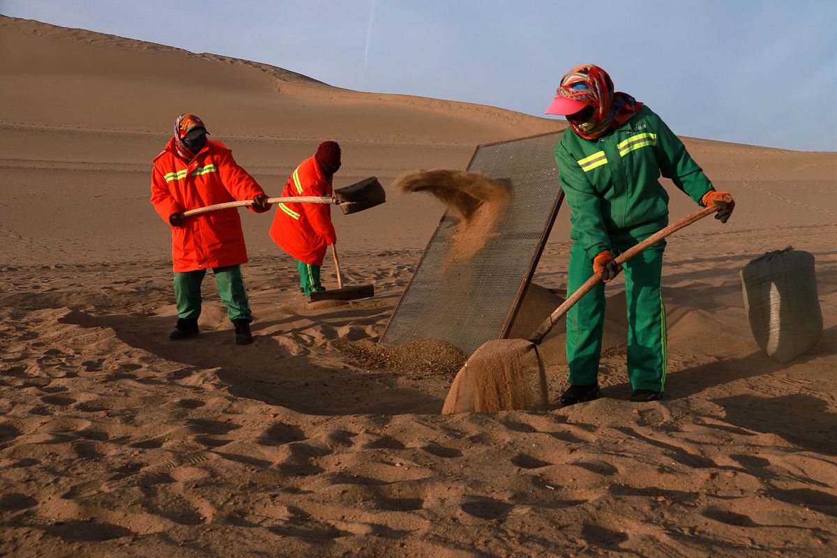 敦煌艺术旅游中专招生简章 - 培养旅游与艺术结合人才