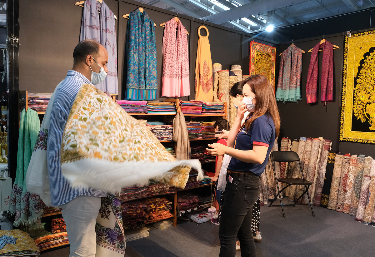 关于四川攀枝花市机电施工总承包二级办理转让哪个公司有？字数