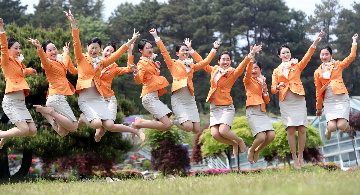 作为HR我如何开展团建活动？帮我列出具体的步骤