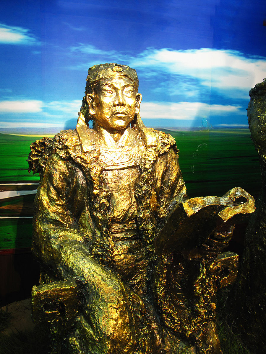 2013年10月04日 辽兴宗耶律宗真铜像,辽国第七位皇帝,契丹名只骨,吉林