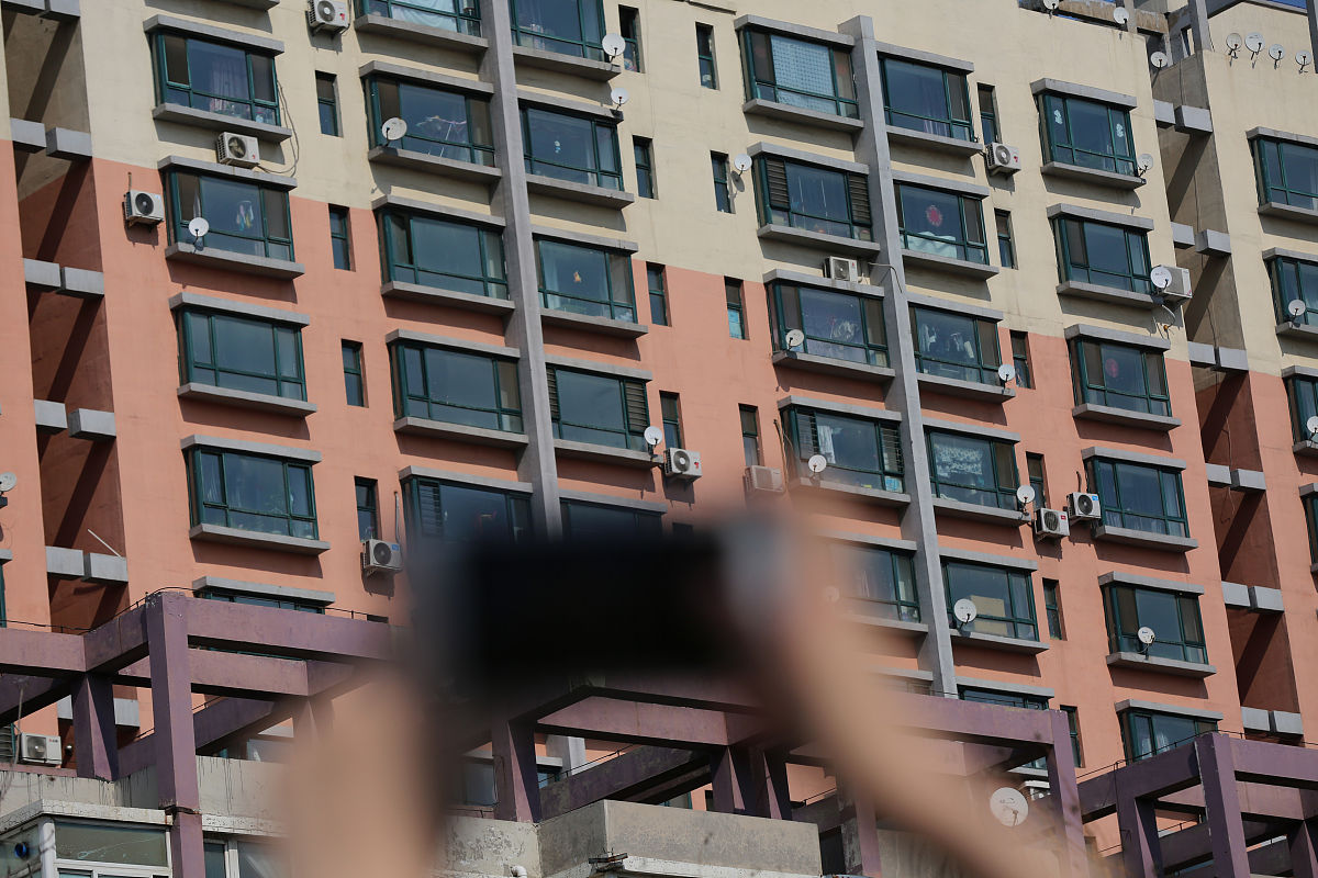 预防病人高层跳楼：8个有效措施和安全建议