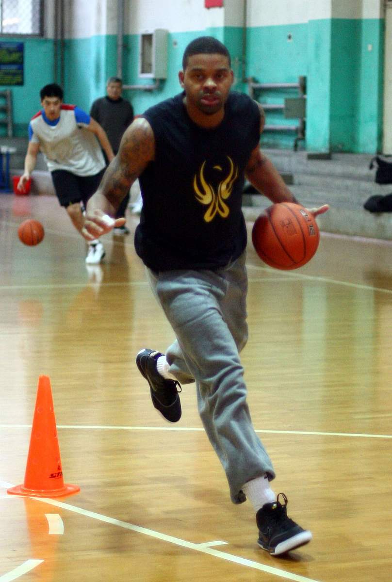 nba球员膝盖扭伤的平均恢复时间是多少