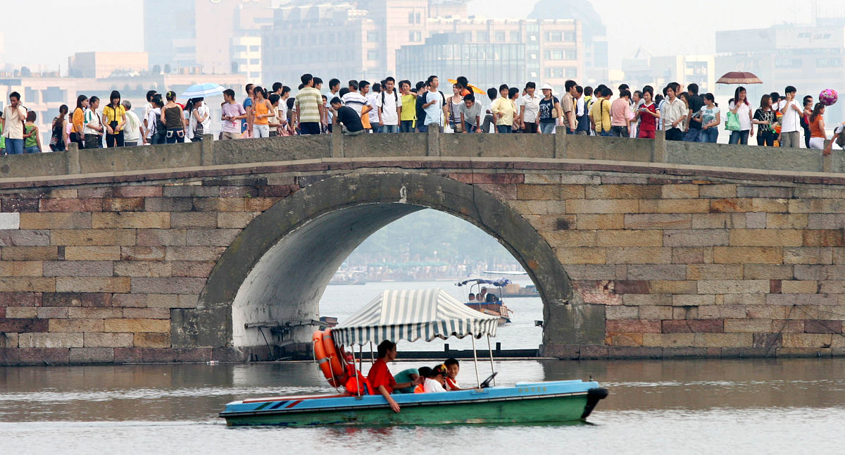 难忘的西湖之旅 - 暑假游玩记